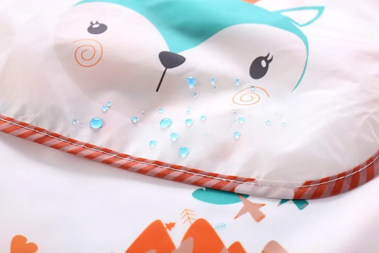 Baby's Waterproof Feeding Bib Baby's Waterproof Feeding Bib